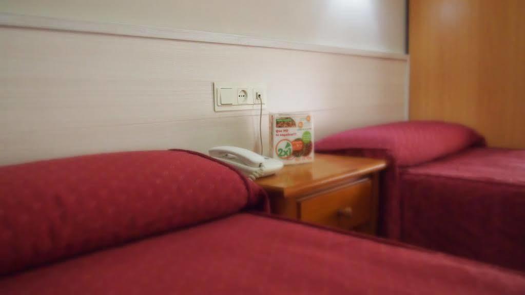 Hostal Atienzar Албасете Екстериор снимка