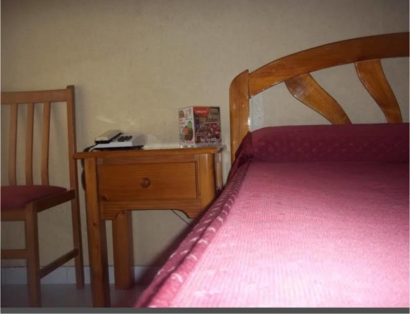 Hostal Atienzar Албасете Екстериор снимка